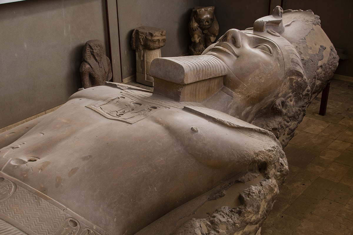 Estatua de Ramses I IMemphis