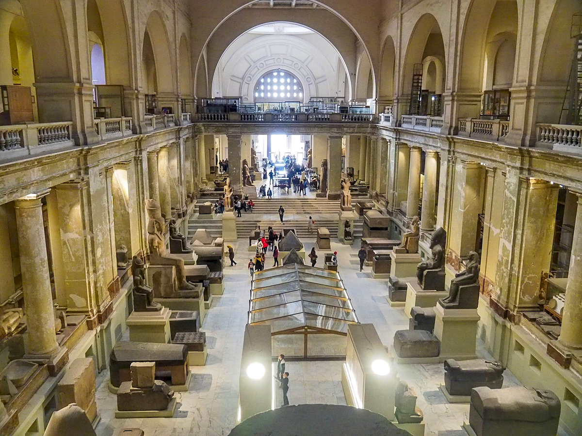 INTERIOR MUSEO EGIPCIO