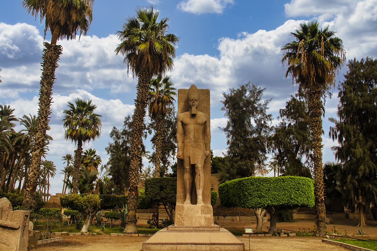 Estatua de Ramses II Memphis