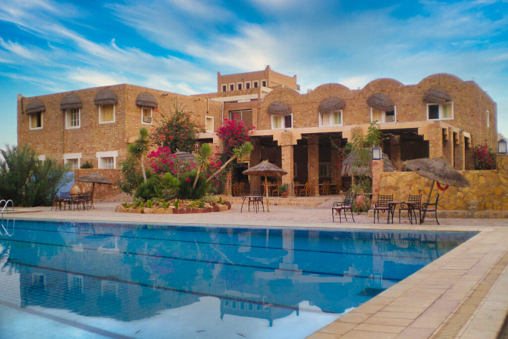 hotel Dakyanus piscina