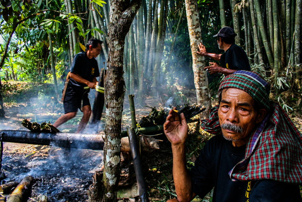 EXPEDICION FOTOGRAFICA A SULAWESI & JAVA
