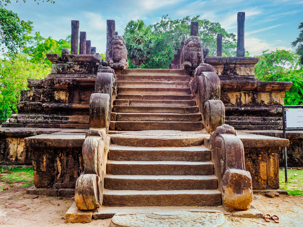 Salón de Audiencias de Parakramabahu_1