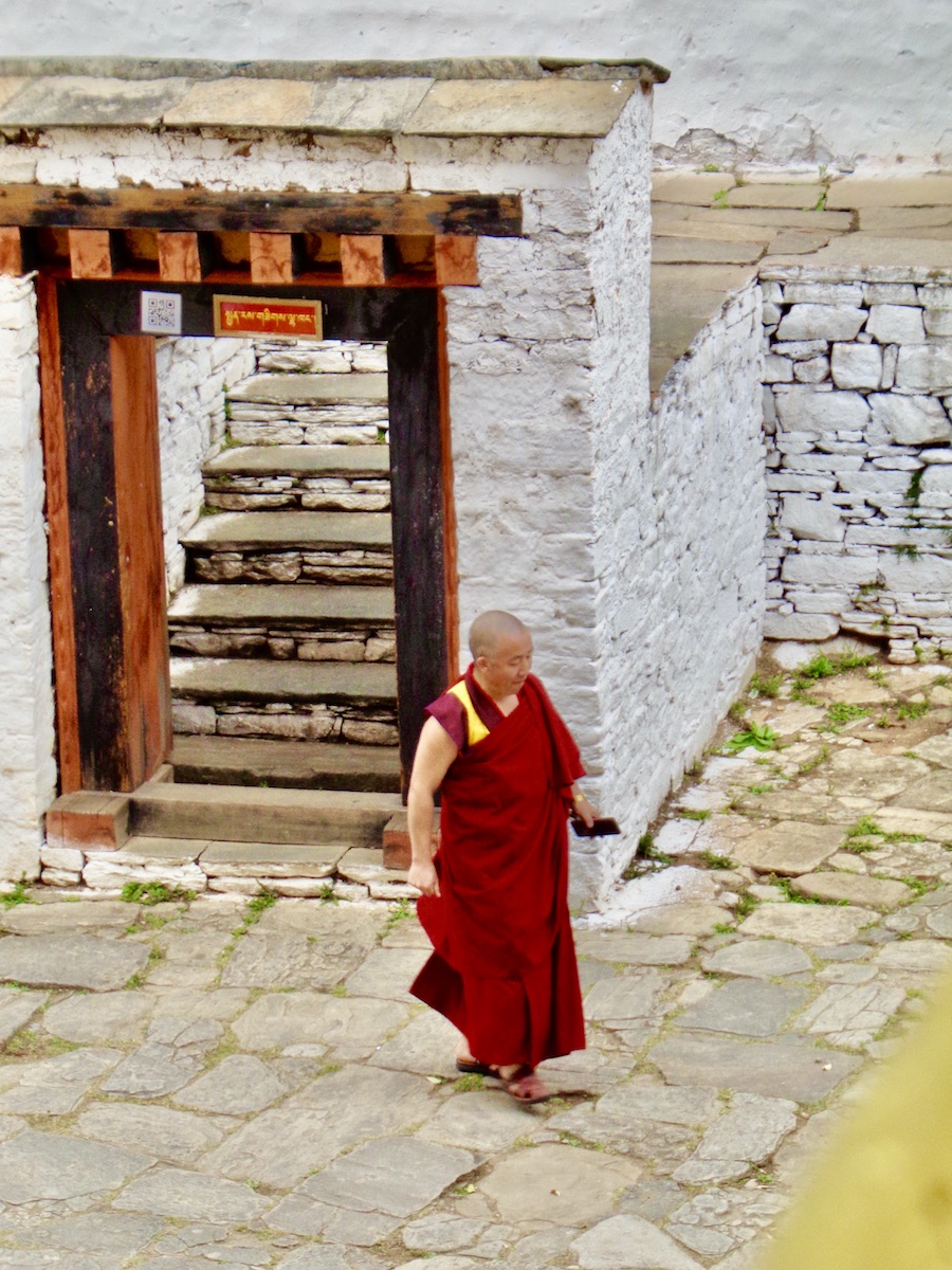 Dzong